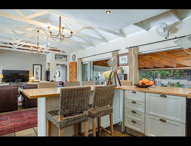 4 BEDROOM FREEHOLD FOR SALE IN GROENVLEI